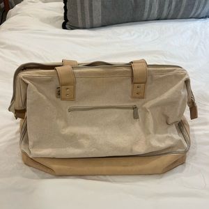 Beis Classic Weekender (Beige)